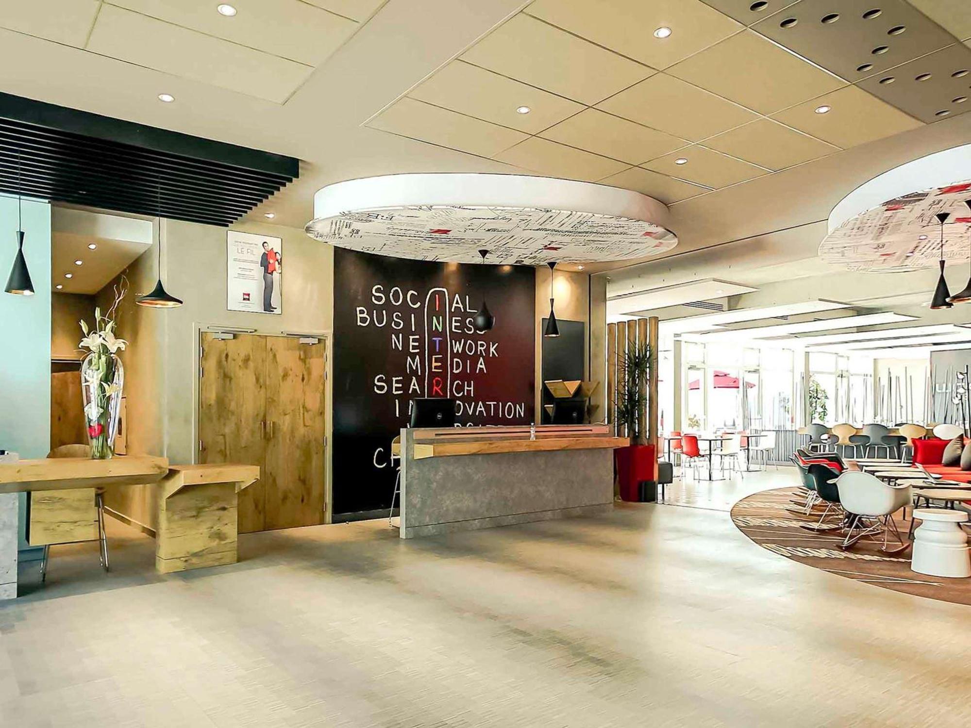 Hotel Ibis Rabat Agdal Esterno foto