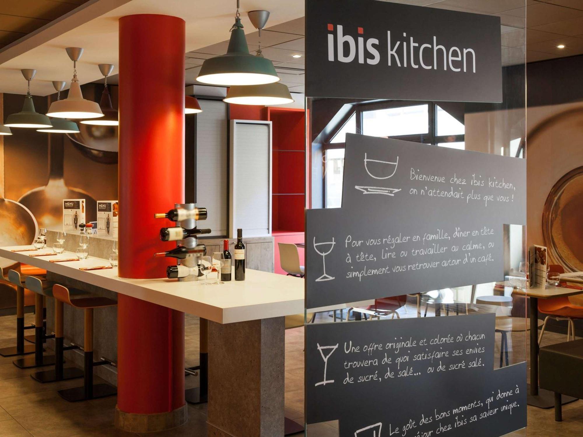 Hotel Ibis Rabat Agdal Esterno foto